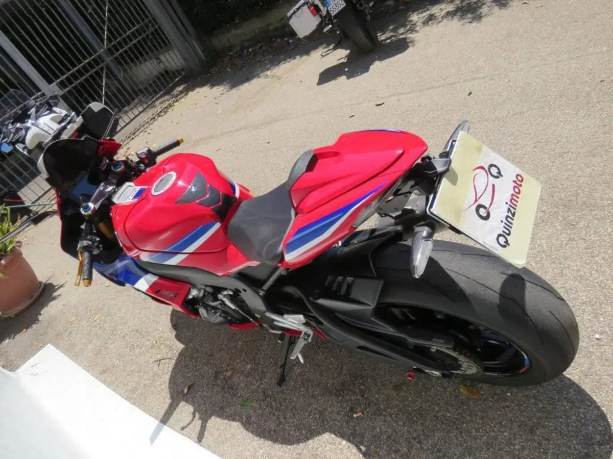 Honda CBR 1000 RR-R Fireblade SP (2024 - 26) (5)