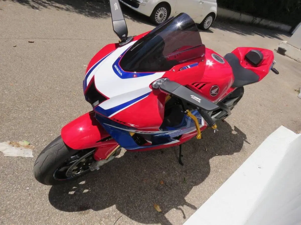 Honda CBR 1000 RR-R Fireblade SP (2024 - 26) (7)