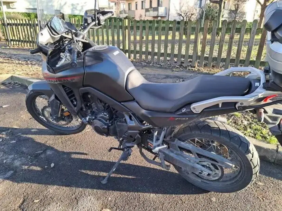Honda Transalp XL750 (2023 - 24) (3)