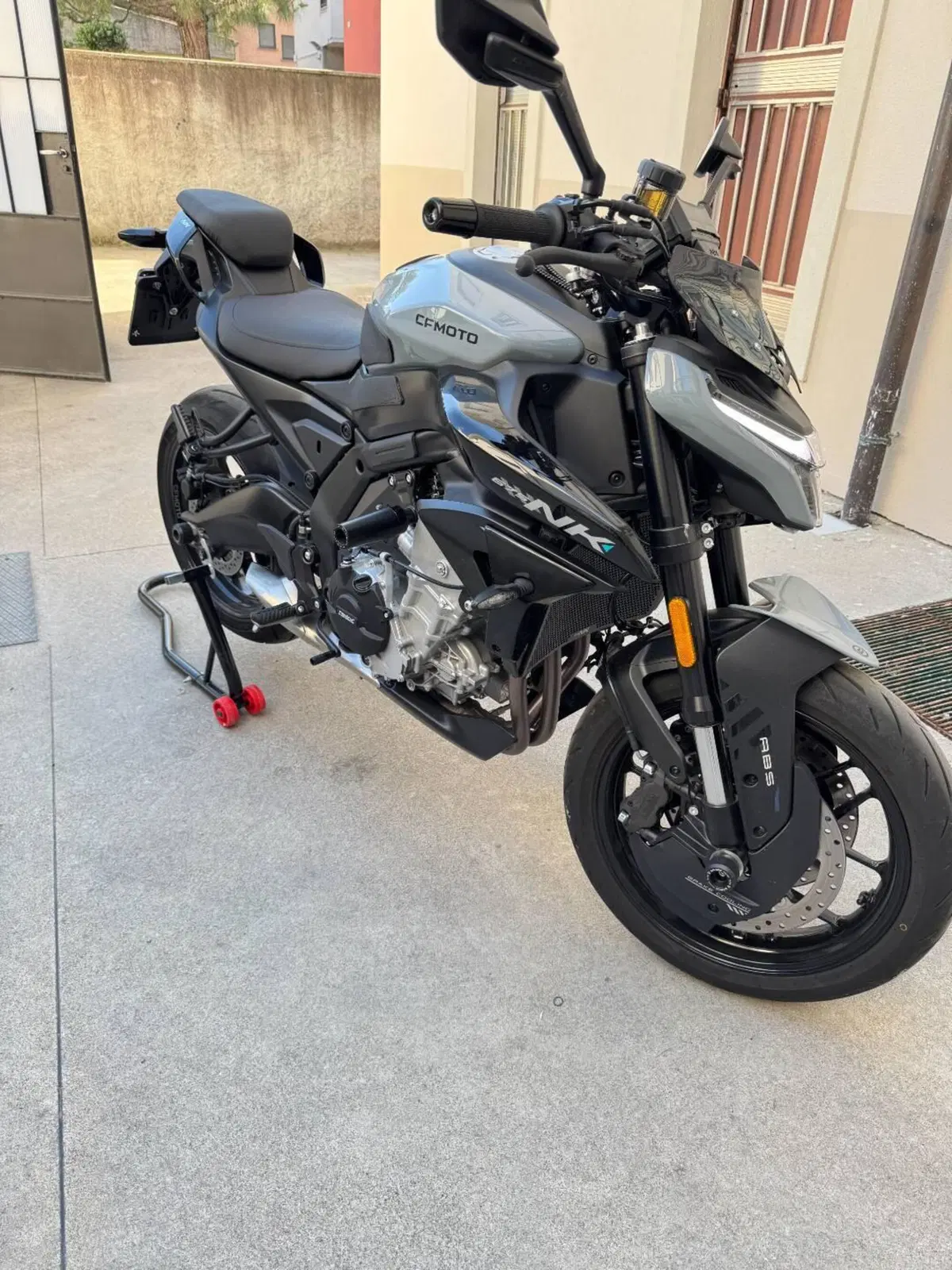 CFMOTO 675NK (2025 - 26)