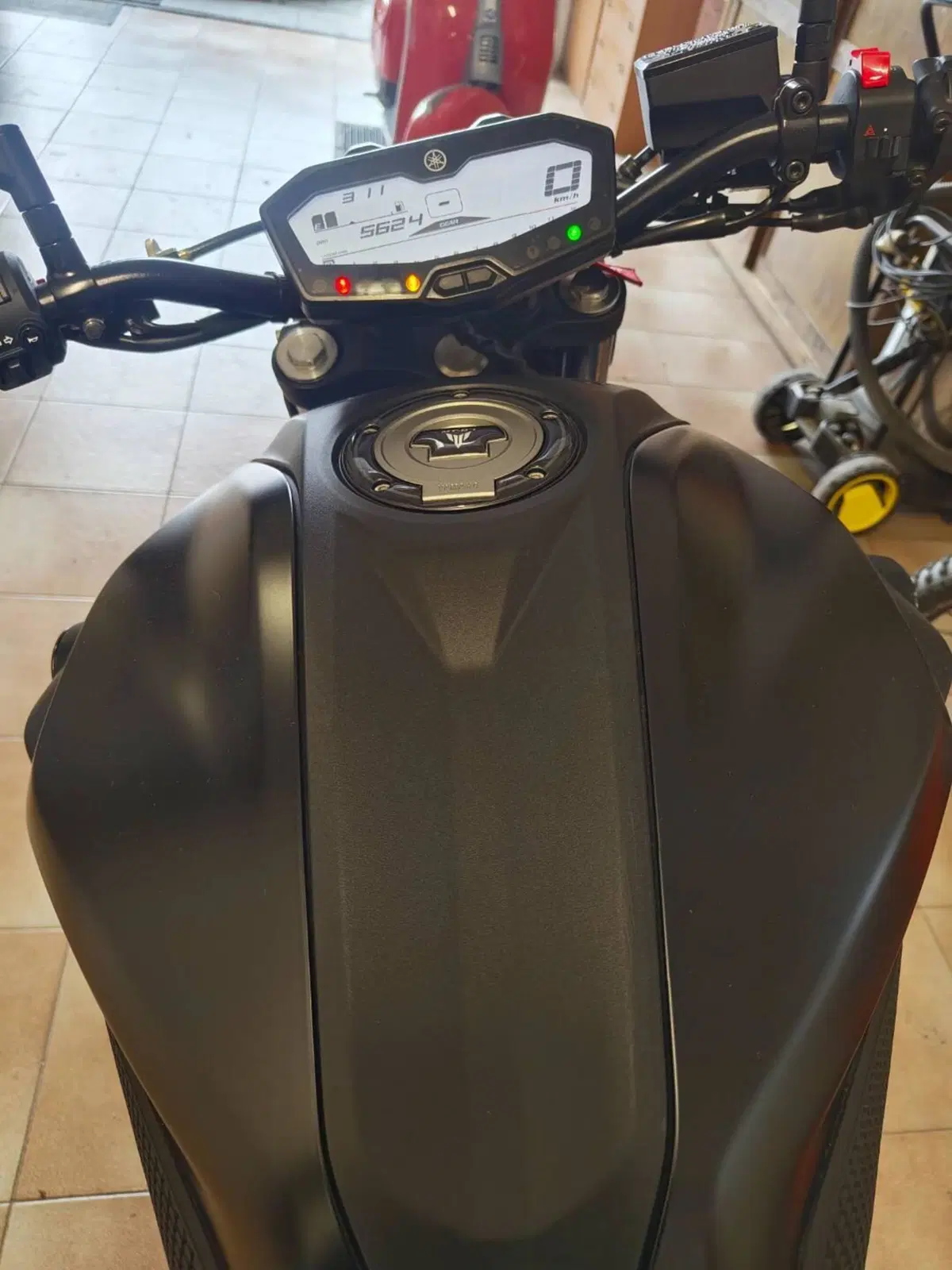 Yamaha MT-07 (2018 - 20) (12)