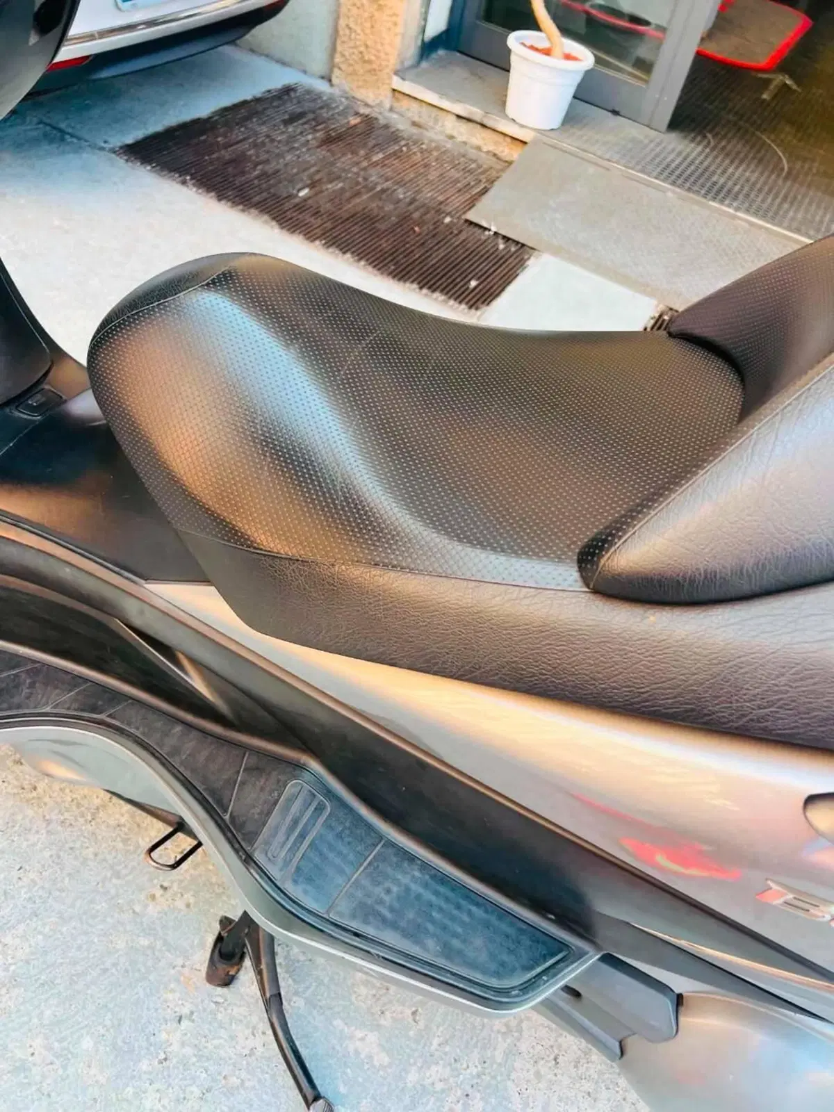 Suzuki Burgman AN 400 (2008 - 13) (9)