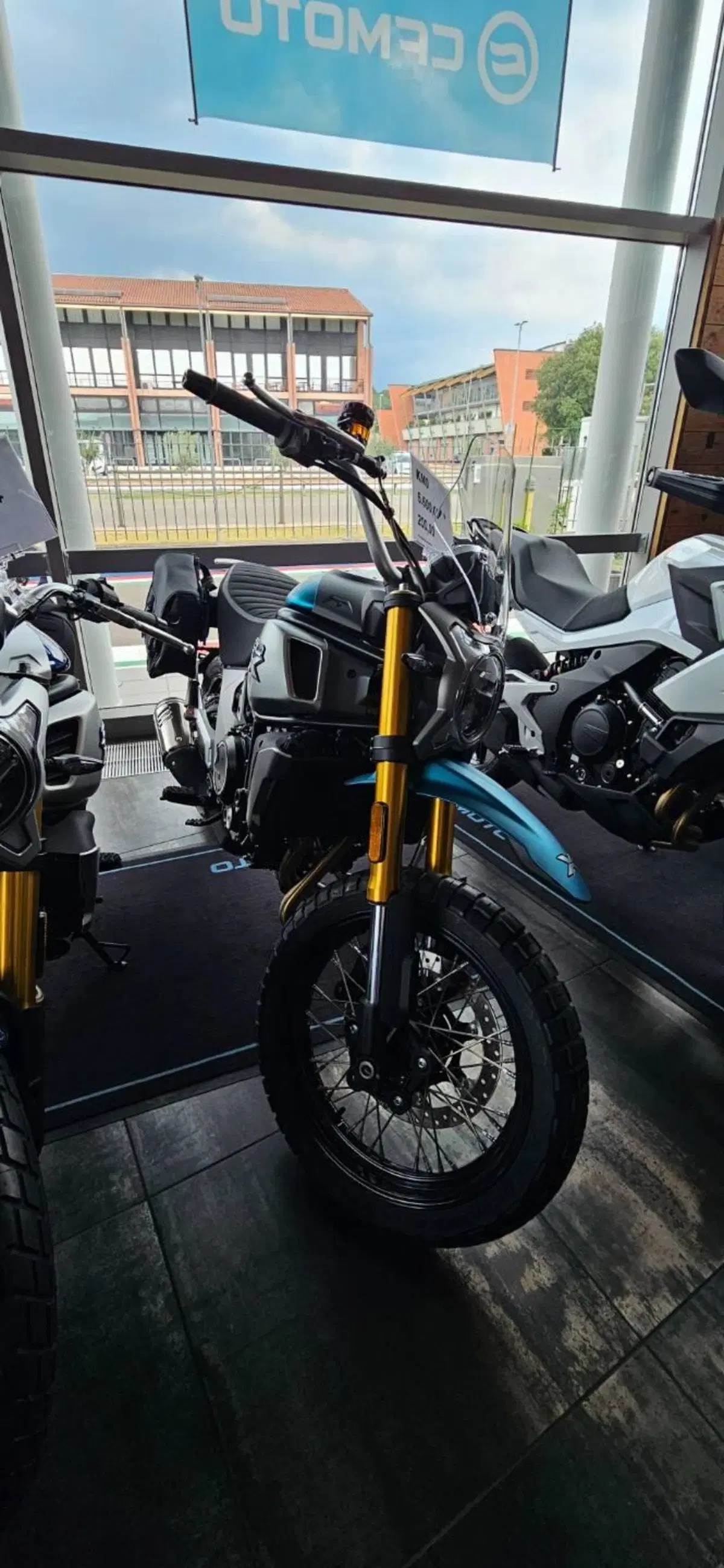 CFMOTO 700CL-X Adventure (2023 - 26) (2)