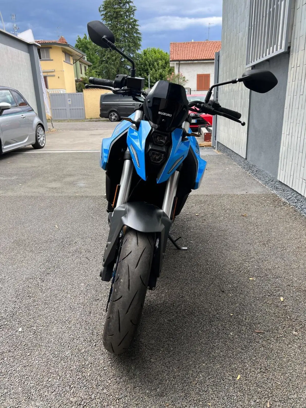 Suzuki GSX-8S (2025 - 26) (4)