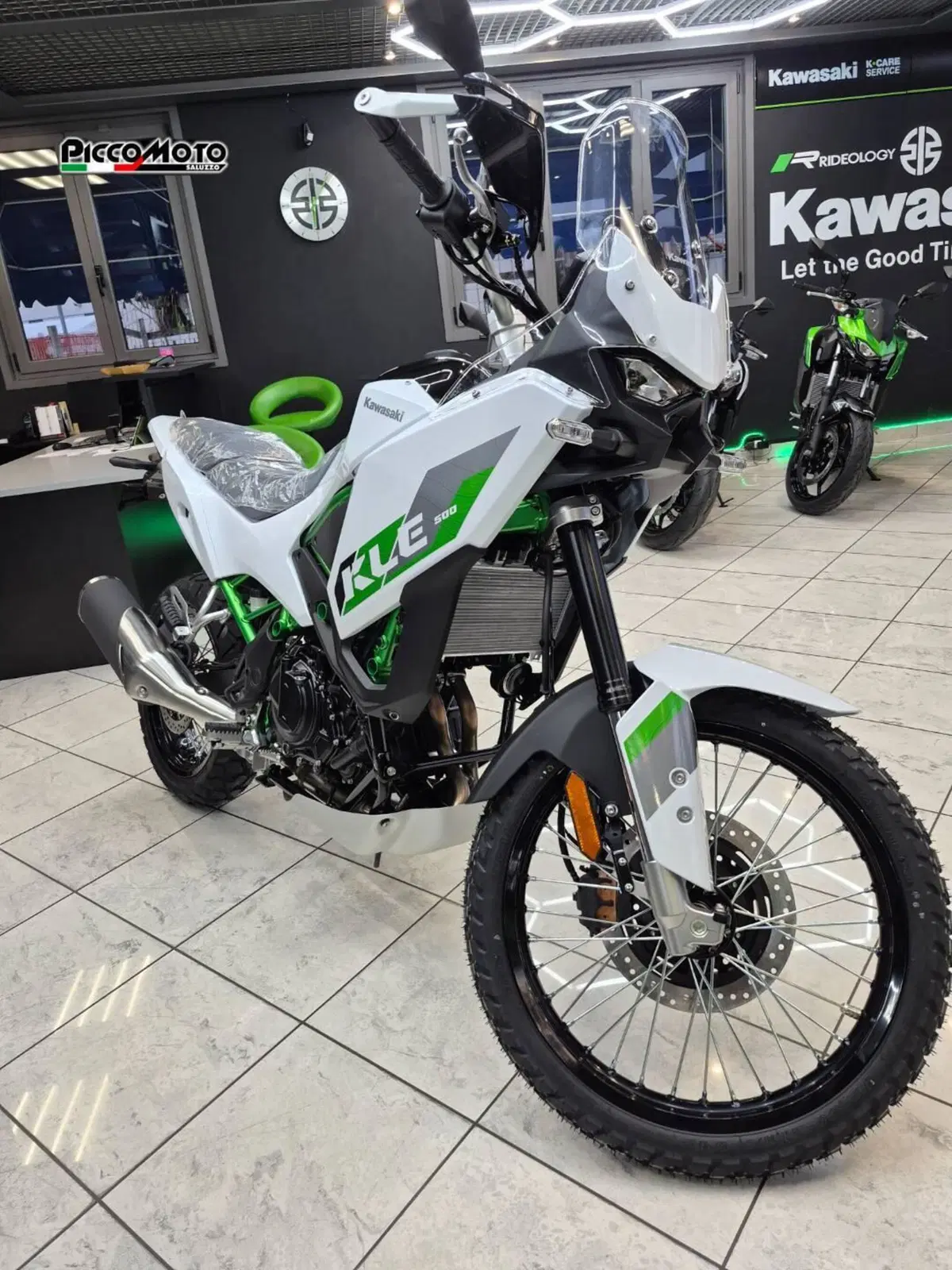Kawasaki KLE 500 SE (2026) (15)