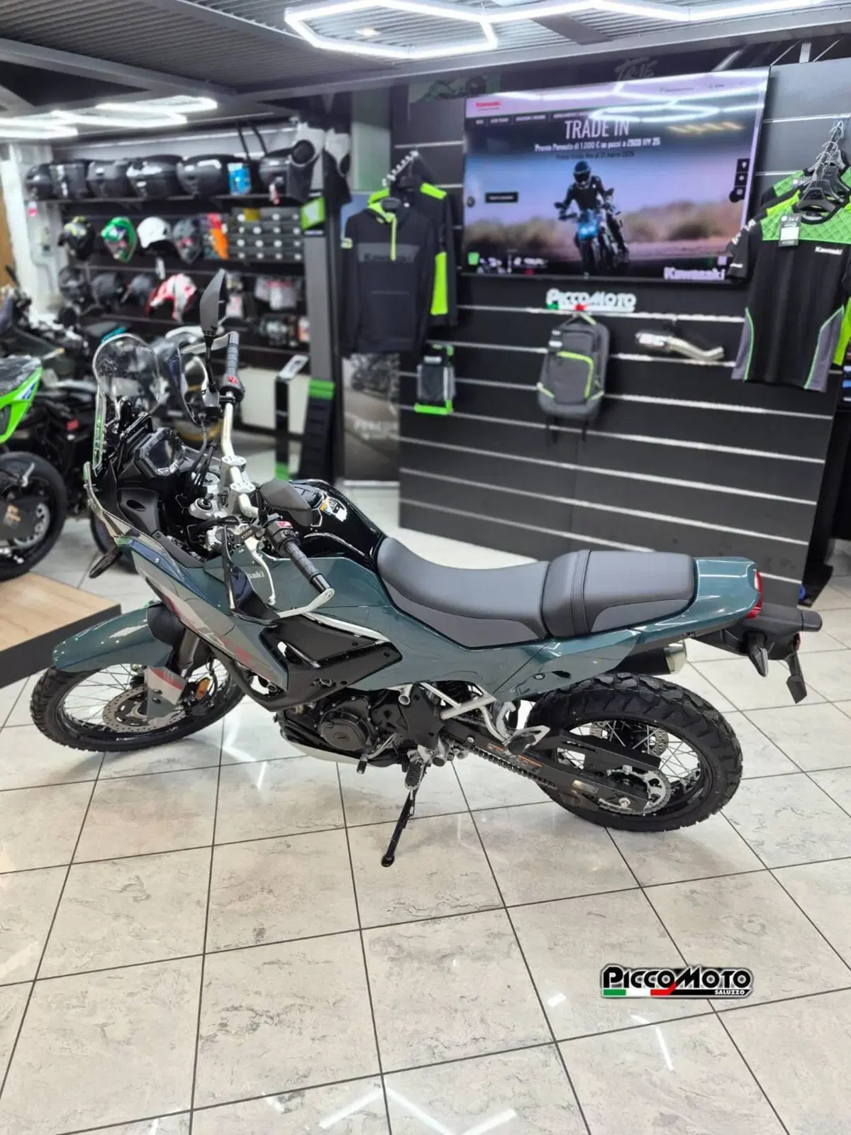 Kawasaki KLE 500 SE (2026) (19)