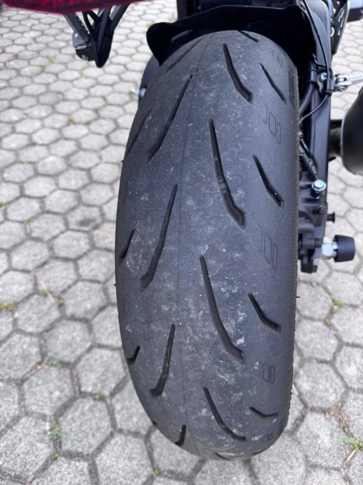 Kawasaki Ninja 636 ZX-6R (2024 - 26) (9)