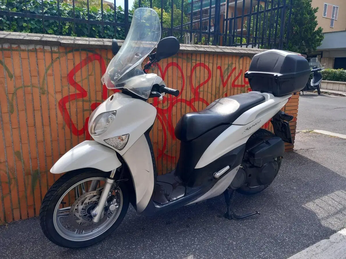 Yamaha Xenter 150 (2011 - 14) (3)