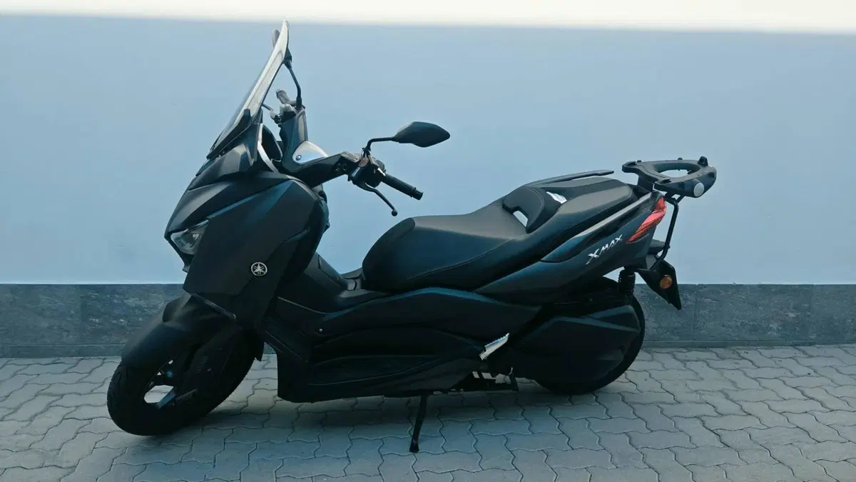 Yamaha X-Max 300 (2021 - 24) (3)