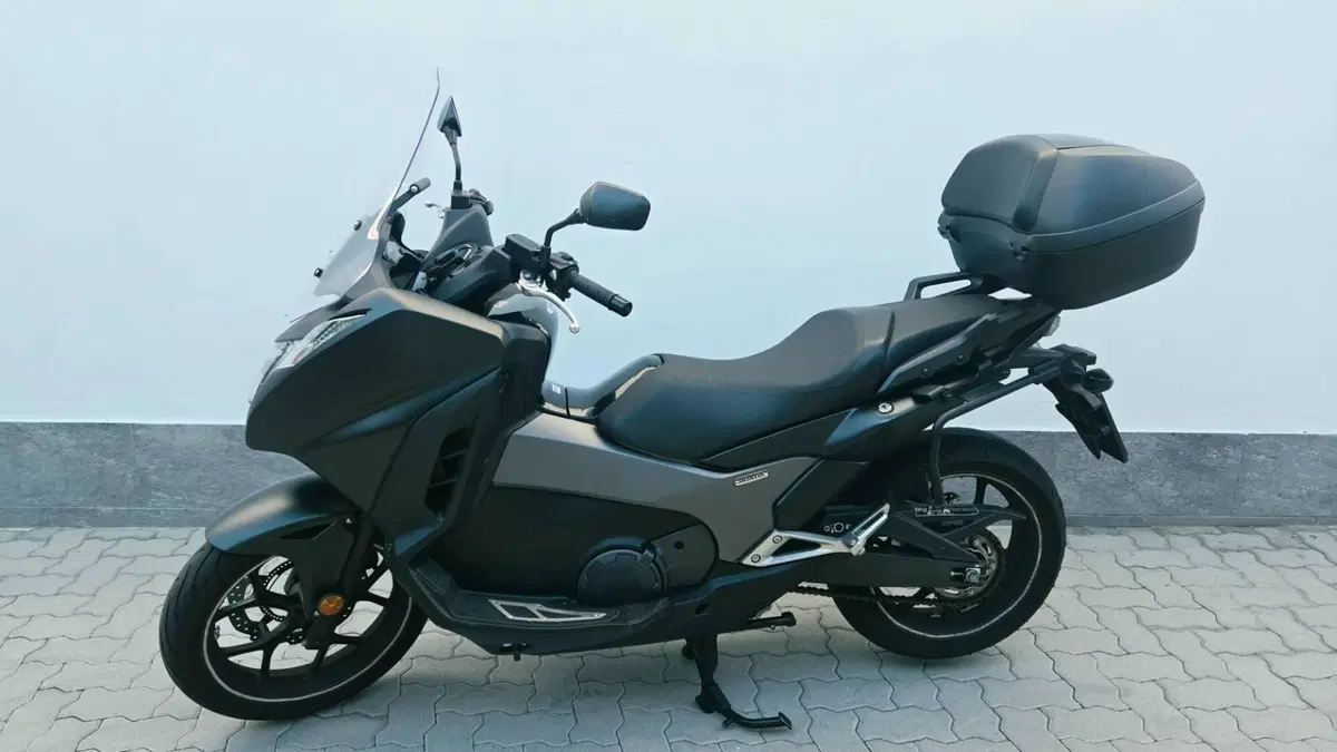 Honda Integra 750 DCT (2016 - 17) (3)