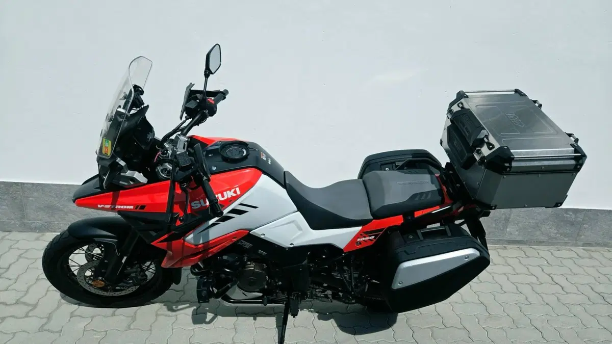 Suzuki V-Strom 1050XT (2020 - 23) (2)