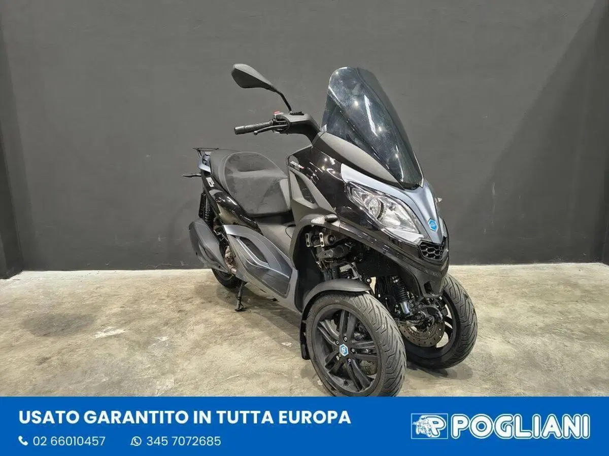 Piaggio MP3 300 ABS Hpe (2021 - 24) (2)