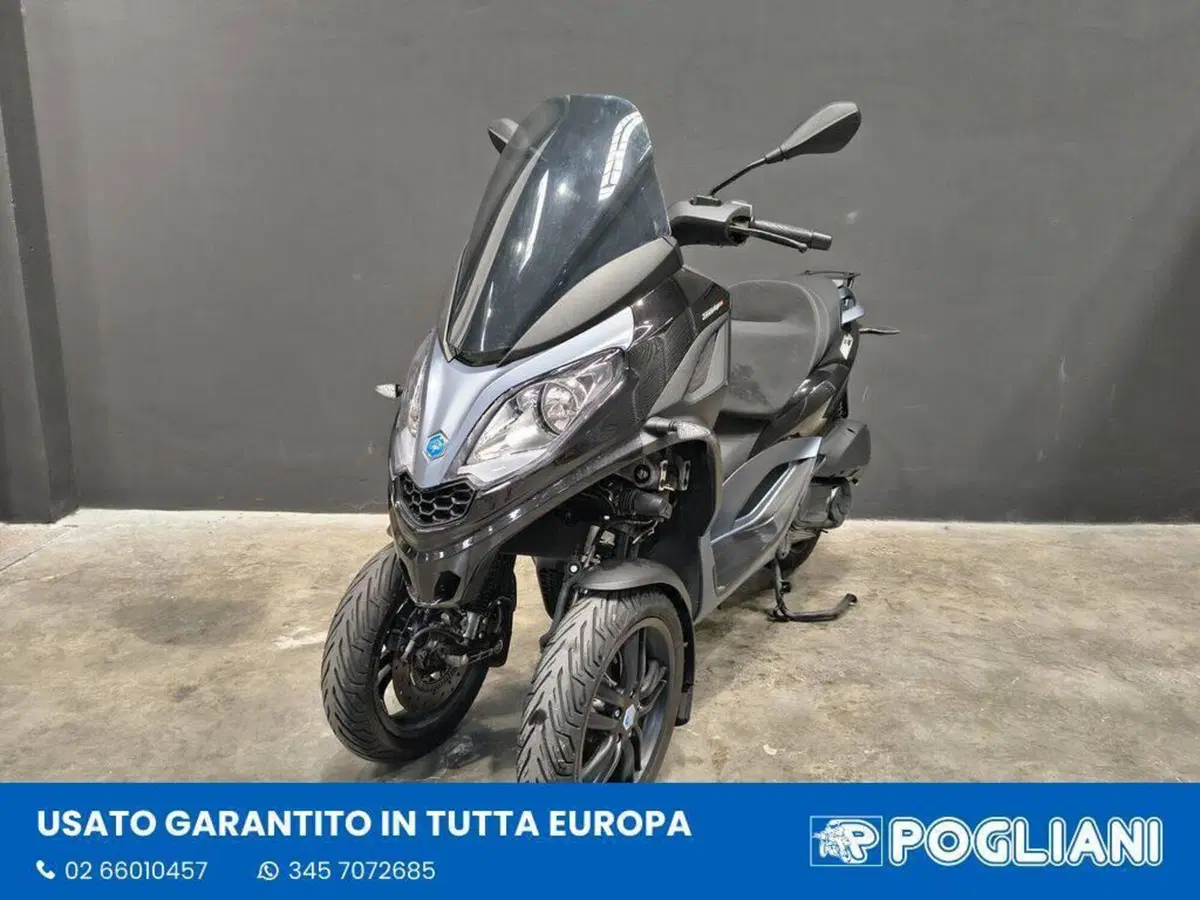 Piaggio MP3 300 ABS Hpe (2021 - 24) (4)
