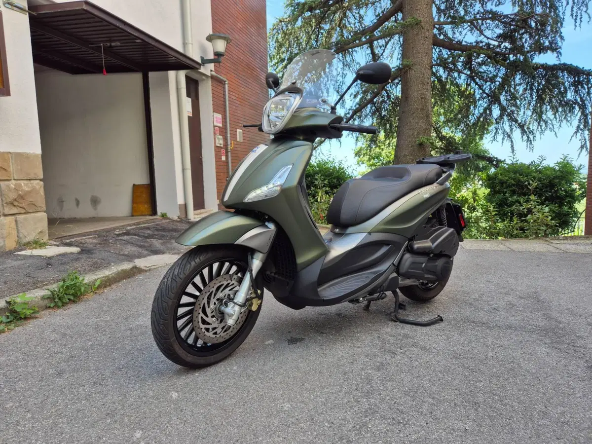 Piaggio Beverly 300 S i.e. ABS-ASR (2016 - 20)