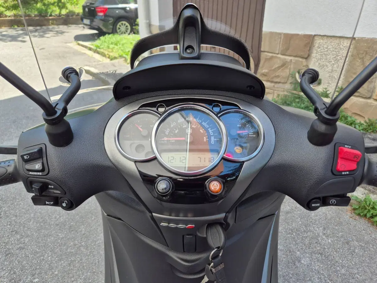 Piaggio Beverly 300 S i.e. ABS-ASR (2016 - 20) (7)