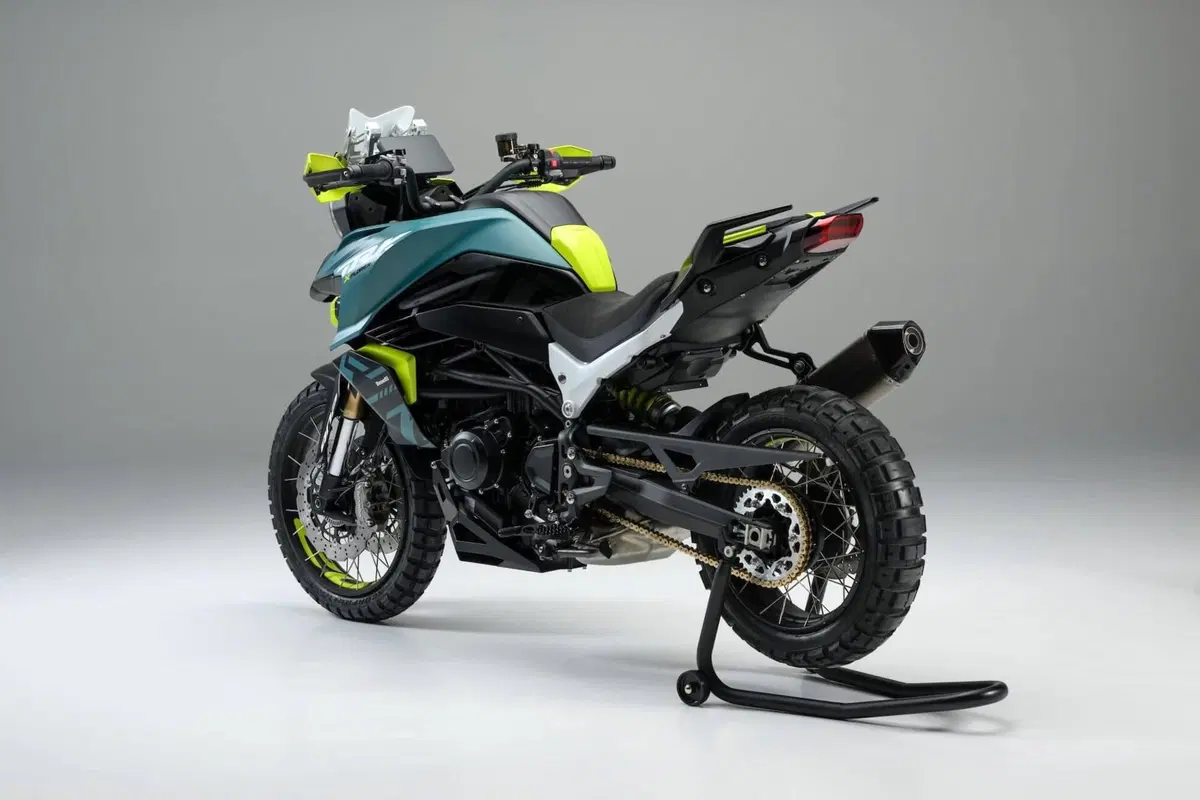 Benelli TRK 902 Xplorer (2026) (4)