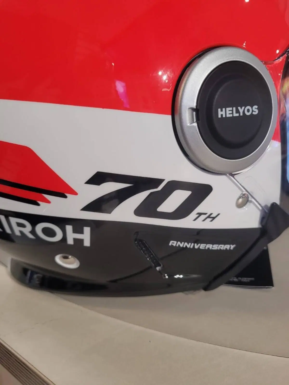 CASCO AIROH HELYOS 70TH ANNIVERSARIO (6)