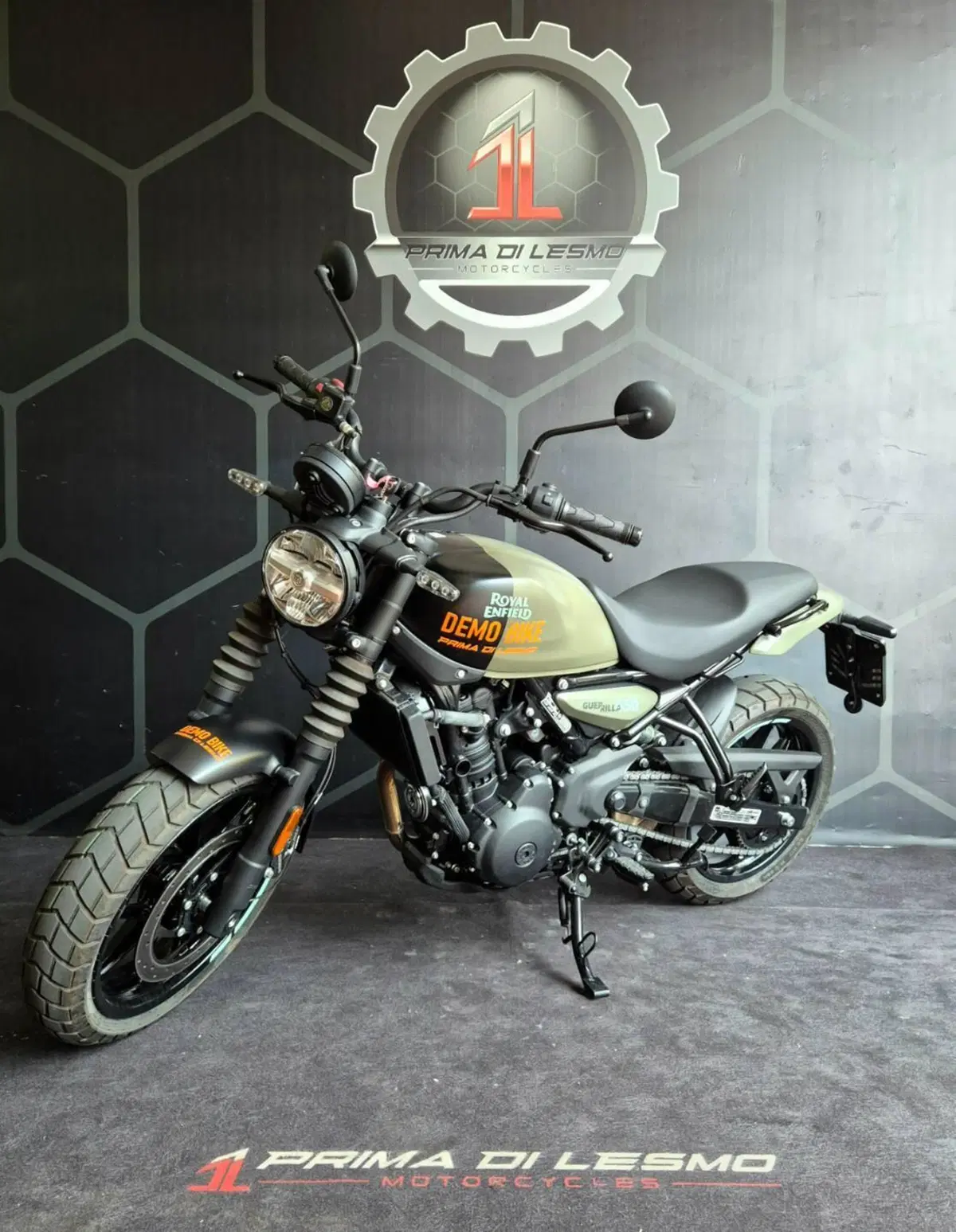 Royal Enfield Guerrilla 450 (2024 - 26) (3)