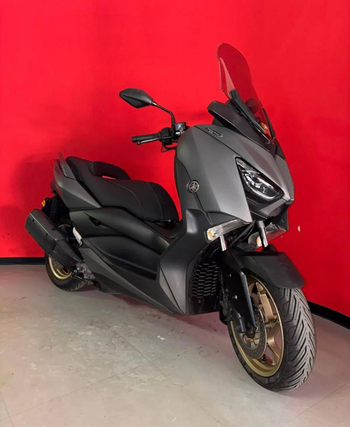 Yamaha X-Max 300 Tech Max (2020) (2)