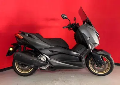 Yamaha X-Max 300 Tech Max (2020) usata