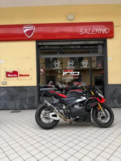 Aprilia Tuono V4 Factory (2025 - 26) usata