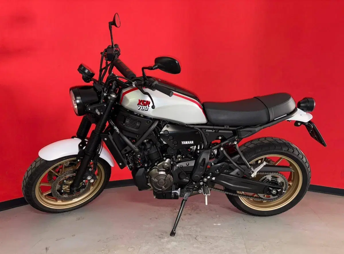 Yamaha XSR 700 XTribute (2019 - 20) (3)
