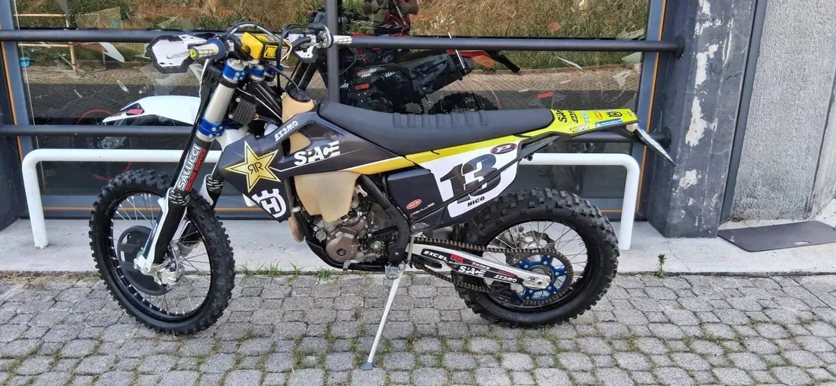 Husqvarna FE 350 Rockstar Edition (2022) (2)