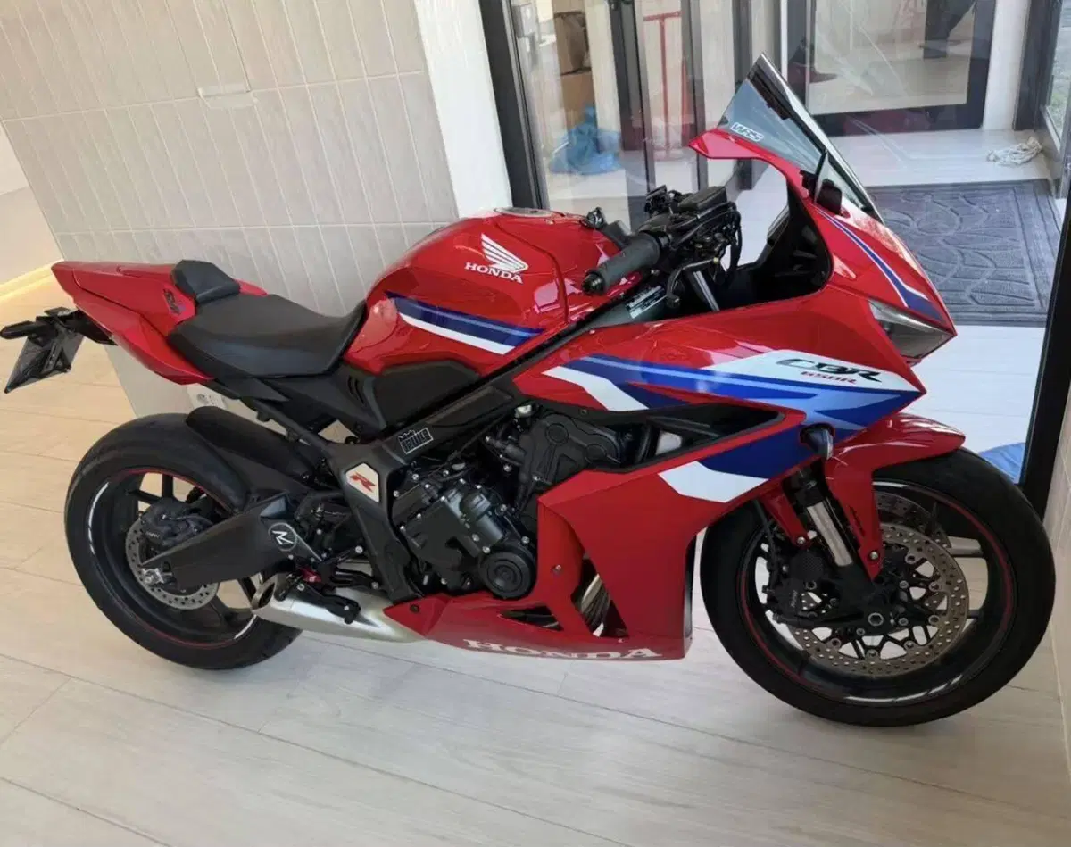 Honda CBR 650 R E-Clutch (2024 - 26)