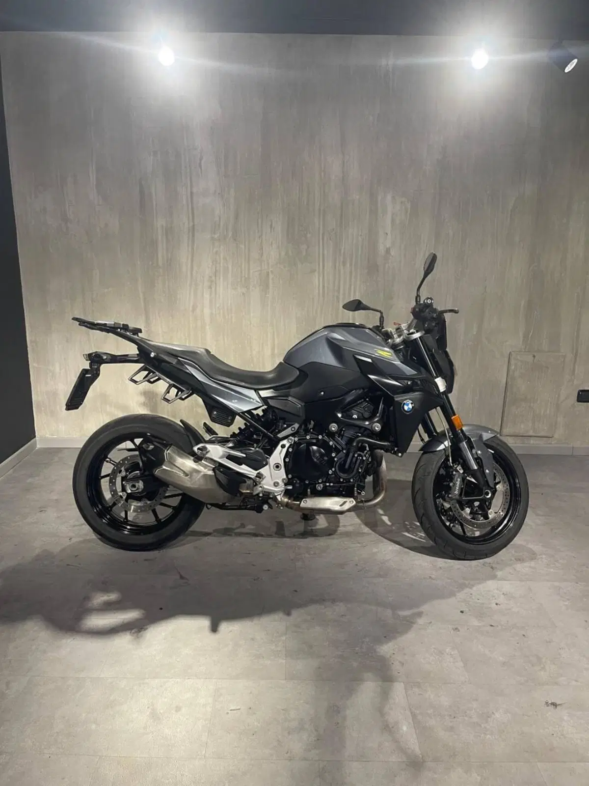 Bmw F 900 R (2021 - 24) (4)