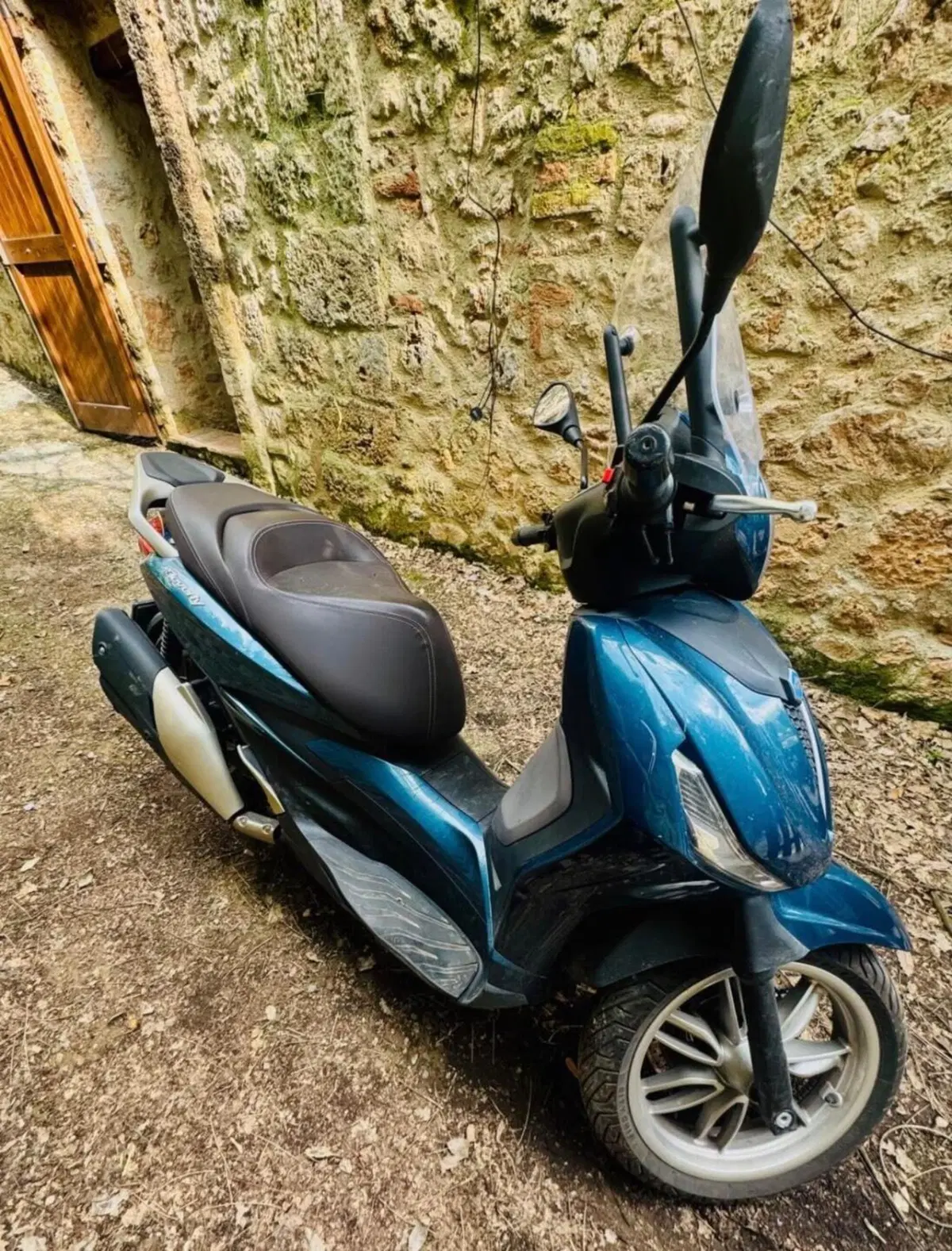 Piaggio Beverly 400 ABS-ASR (2021 - 24) (4)