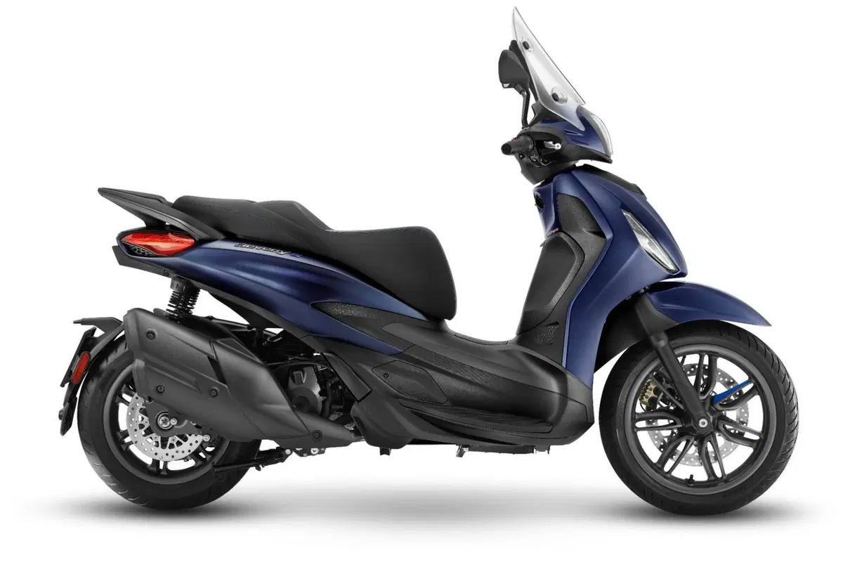 Piaggio Beverly 400 S (2025 - 26) (4)