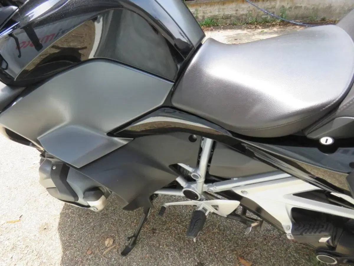 Bmw R 1250 RT (2021 - 25) (11)