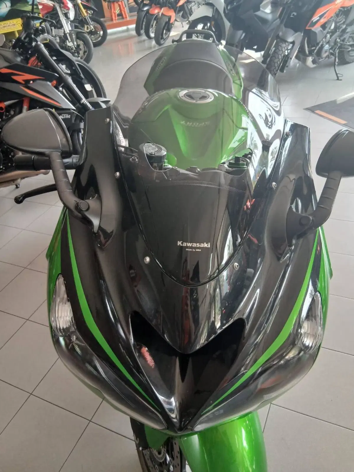 Kawasaki ZZR 1400 (2017 - 20) (4)