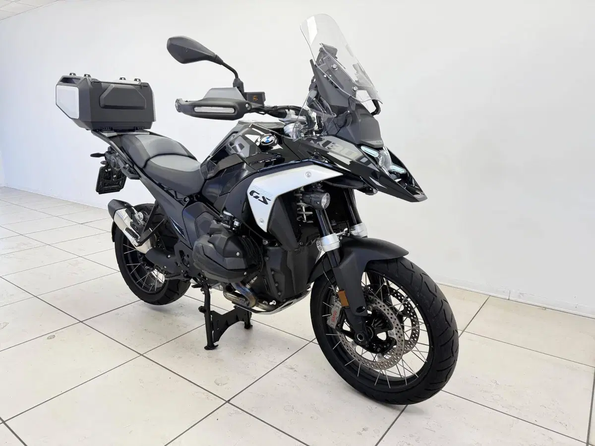 Bmw R 1300 GS Triple Black (2023 - 26) (4)