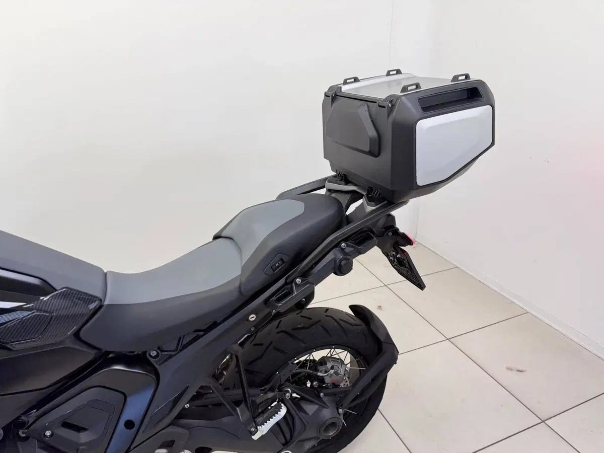 Bmw R 1300 GS Triple Black (2023 - 26) (9)
