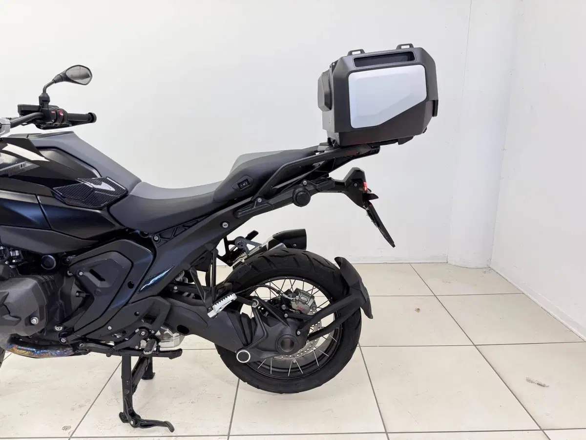 Bmw R 1300 GS Triple Black (2023 - 26) (14)