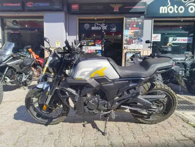 Zontes ZT125-GK (2022 - 25) usata