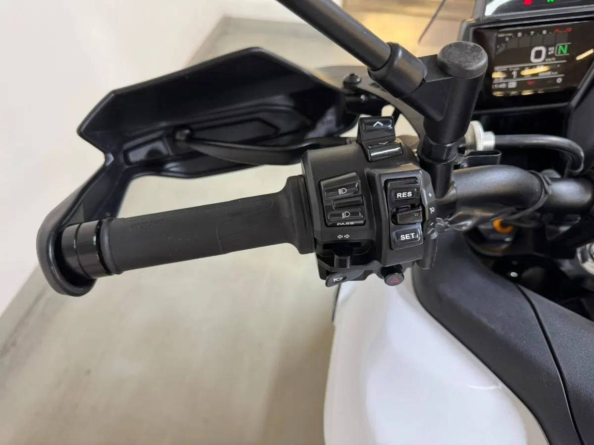 Yamaha Tracer 9 GT (2021 - 24) (7)