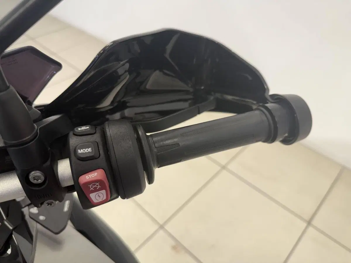 Bmw R 1200 GS (2017 - 18) (11)