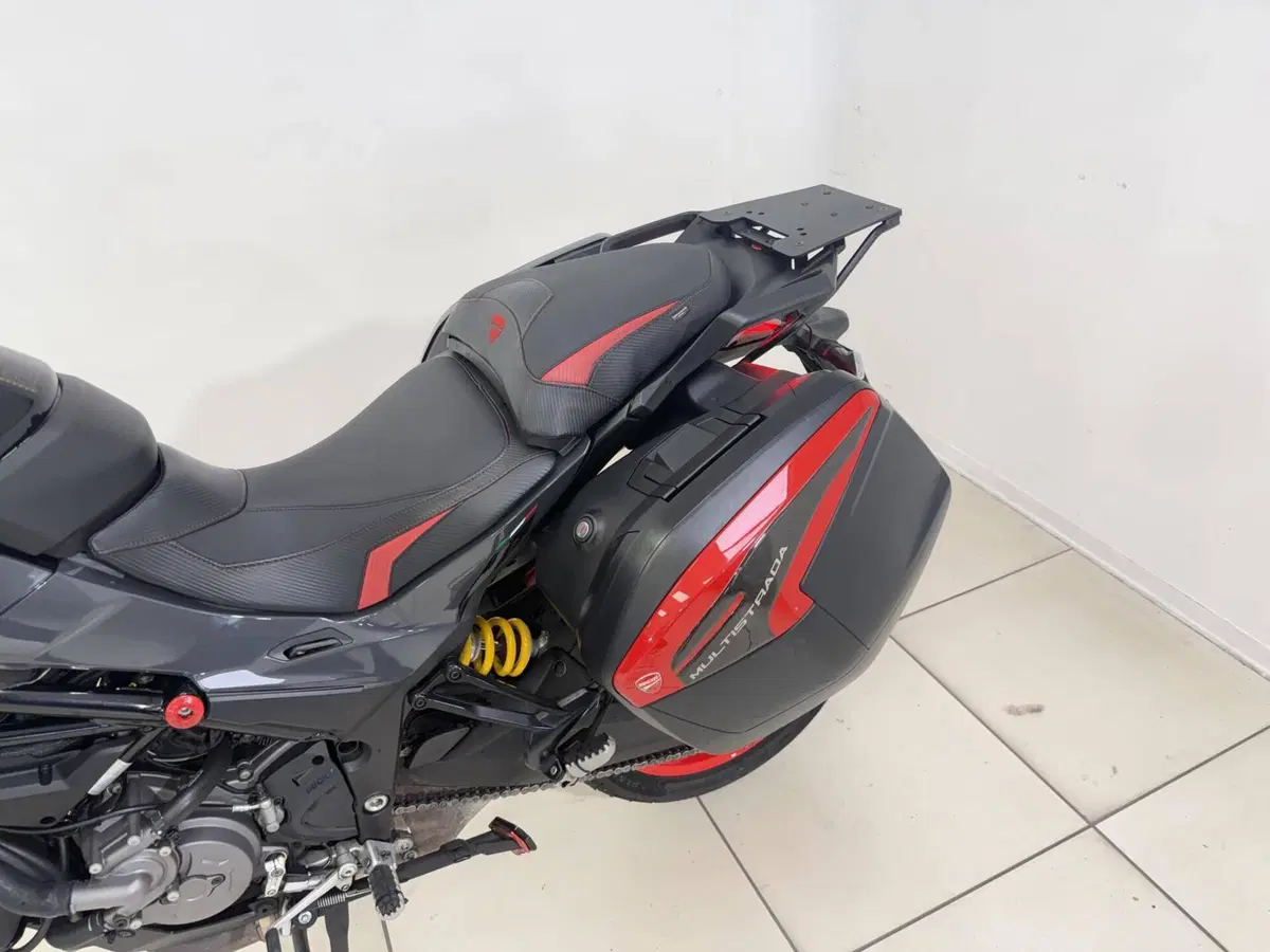 Ducati Multistrada V2 S (2022 - 24) (9)
