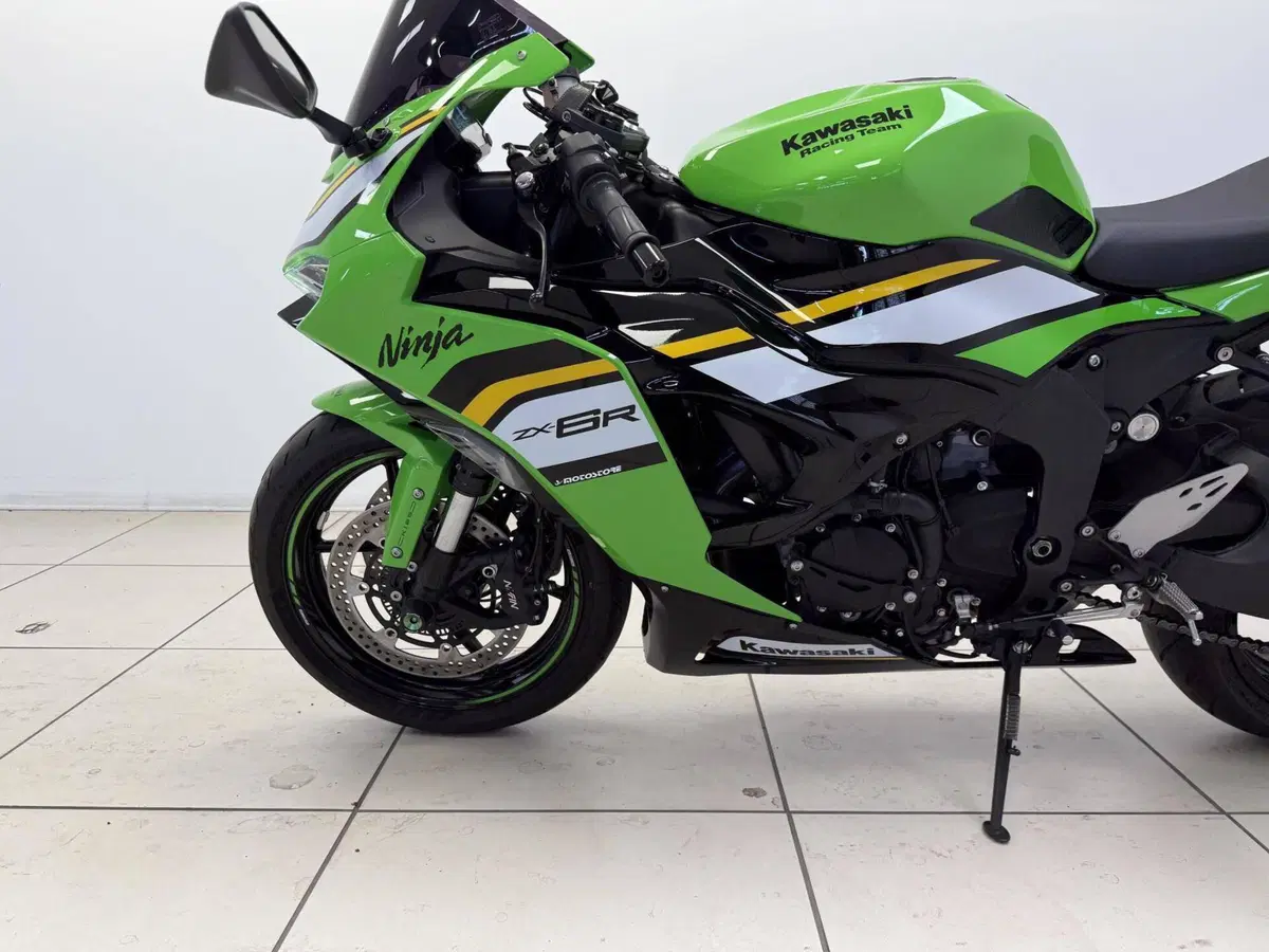 Kawasaki Ninja 636 ZX-6R (2024 - 26) (13)