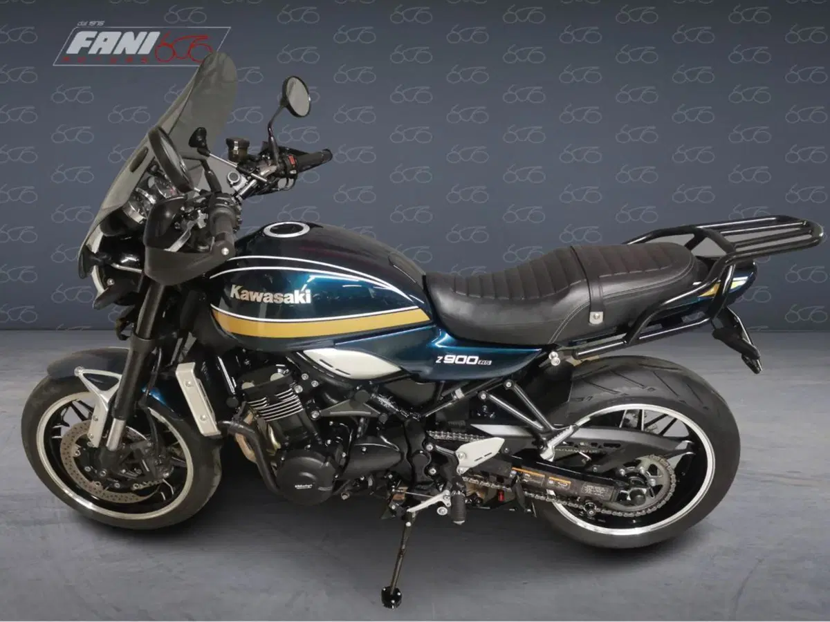 Kawasaki Z 900 RS (2022 - 25)