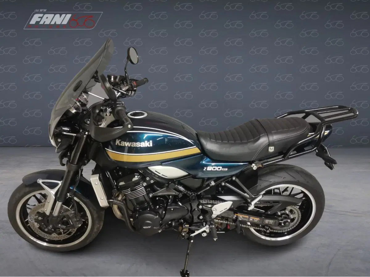 Kawasaki Z 900 RS (2022 - 25) (3)
