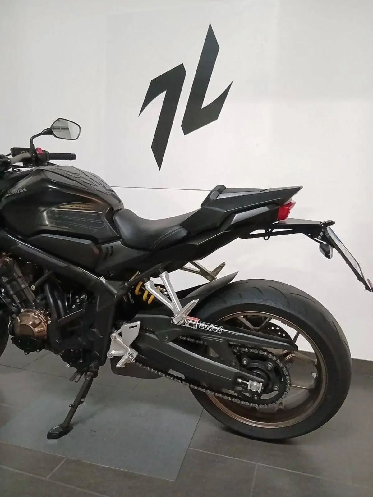 Honda CB 650 R (2021 - 23) (8)
