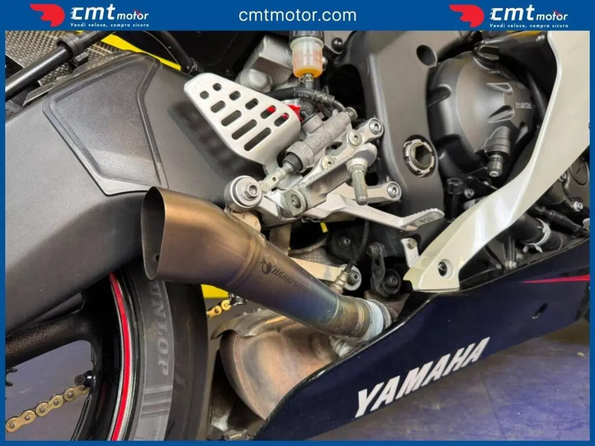 Yamaha YZF R6 (2008 - 09) (10)