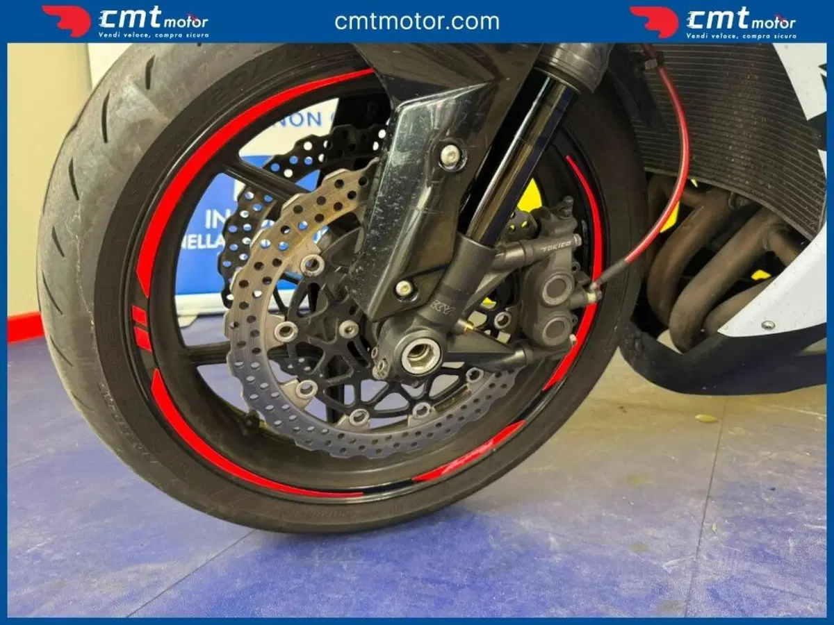 Kawasaki Ninja 1000 ZX-10R (2010 - 11) (5)