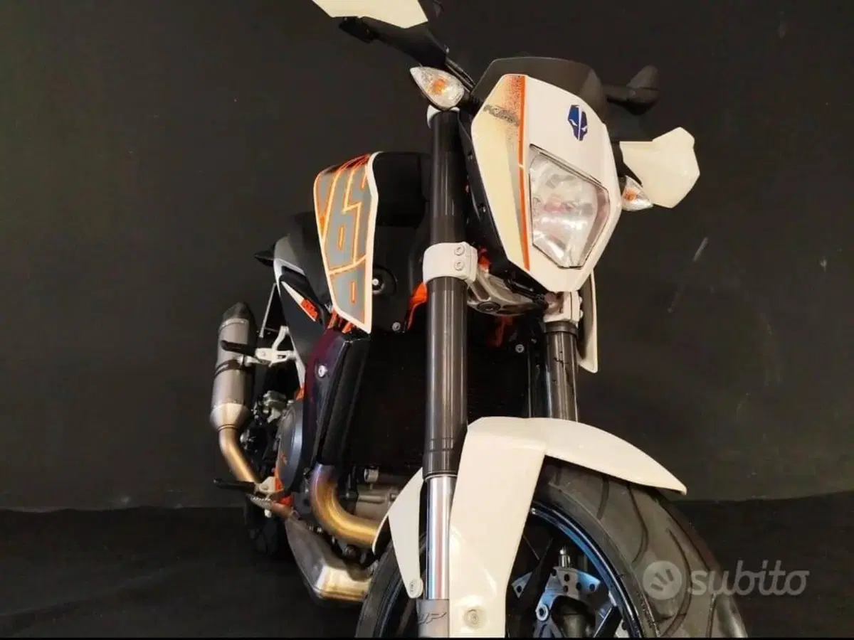 KTM 690 Duke (2012 - 16) (2)
