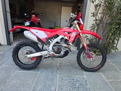 Honda CRF 400RX Enduro (2024) usata