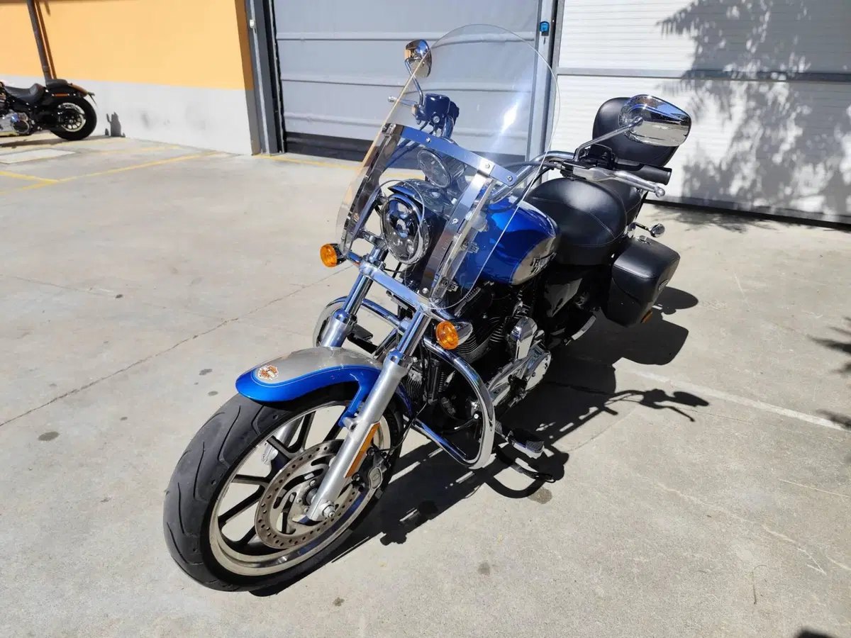 Harley-Davidson 1200T SuperLow (2017 - 20) - XL1200T (8)
