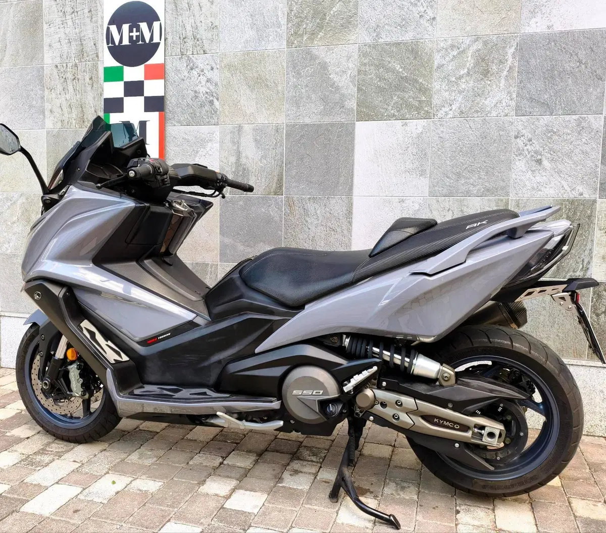 Kymco AK 550 (2017 - 19) (2)